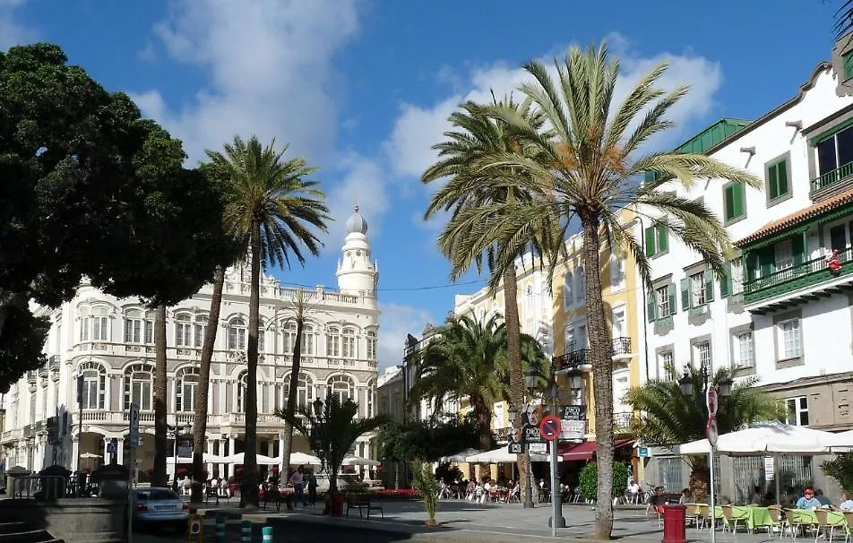 Hostal Youroom Las Palmas